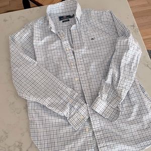 Boys XL vineyard vines button down shirt